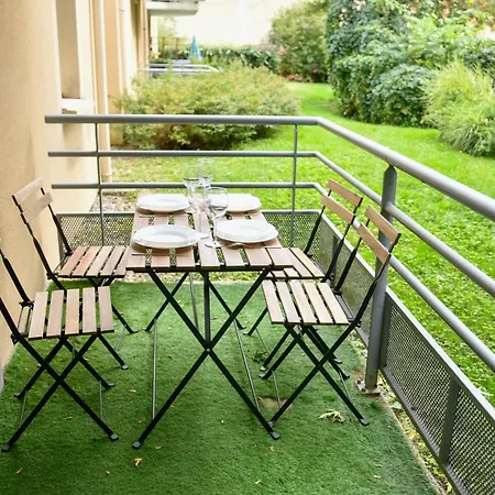 Apartment Calme Et Terrasse Privee Pres De Vichy *